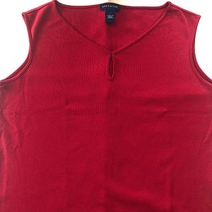 New Ann Taylor sleeveless cotton top with keyhole opening- size L